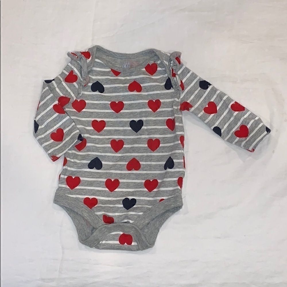 BabyGap L/S onesie  